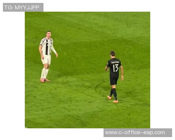 尤文图斯与曼联精彩对决全场录像回放及精彩瞬间解析 尤文图斯与曼联精彩对决全场录像回放及精彩瞬间解析