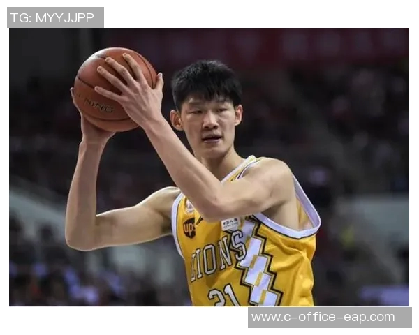 胡金秋：从篮球新星到CBA巨星的成长之路与未来展望