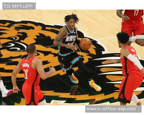 2018年火箭队与活塞队精彩对决国语回放全程回顾与分析