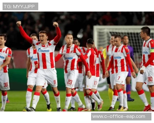 巴西与德国半决赛激战在即球迷期待精彩对决与历史重演 巴西与德国半决赛激战在即球迷期待精彩对决与历史重演