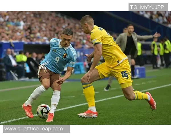 欧洲杯精彩对决乌克兰迎战波兰期待两队精彩表现与激烈竞争 欧洲杯精彩对决乌克兰迎战波兰期待两队精彩表现与激烈竞争