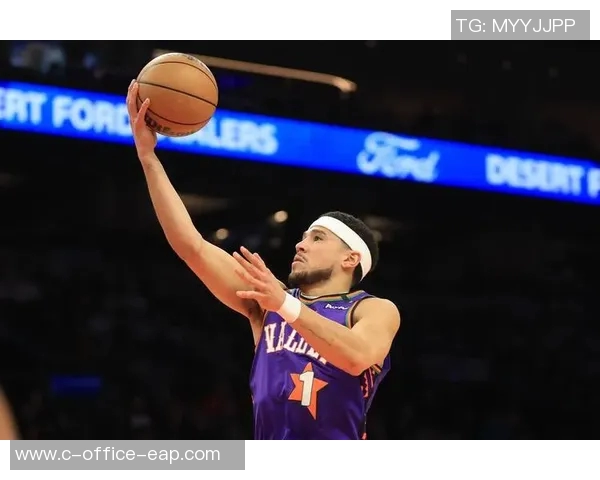 德文布克引领太阳队崛起成为NBA最耀眼的明星球员